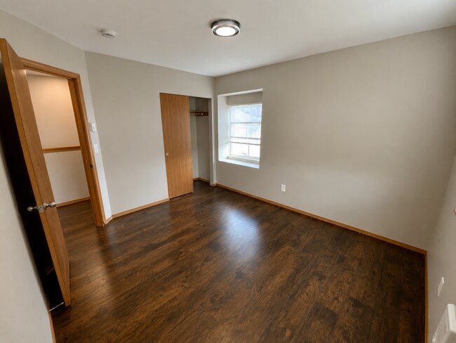Building Photo - 3508 S 45th St