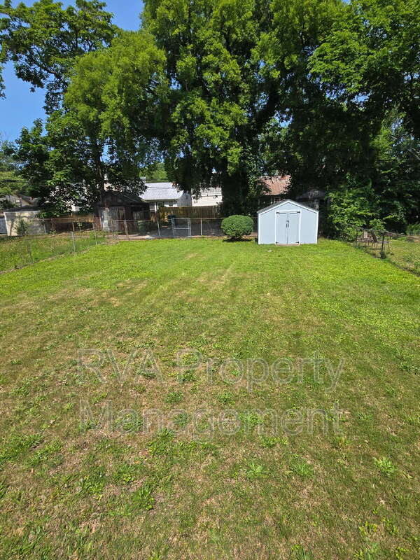 Building Photo - 1522 N 19th St
