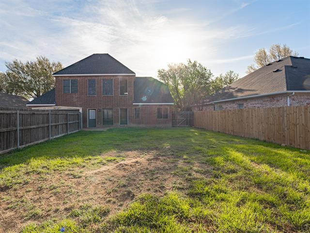 Building Photo - 210 Sendero Dr