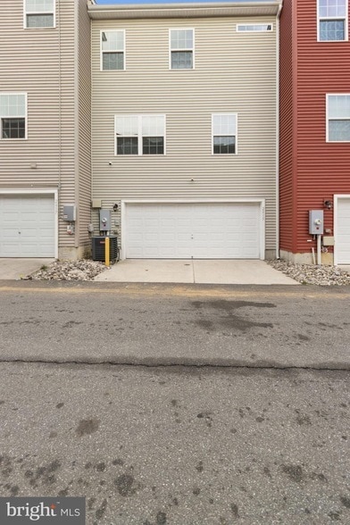 Building Photo - 2615 Wheatland Station Way