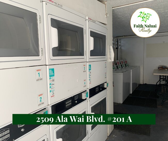 Building Photo - 2509 Ala Wai Blvd