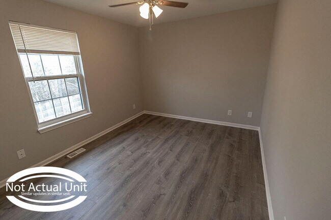 Building Photo - 1521 Typhoon Ct