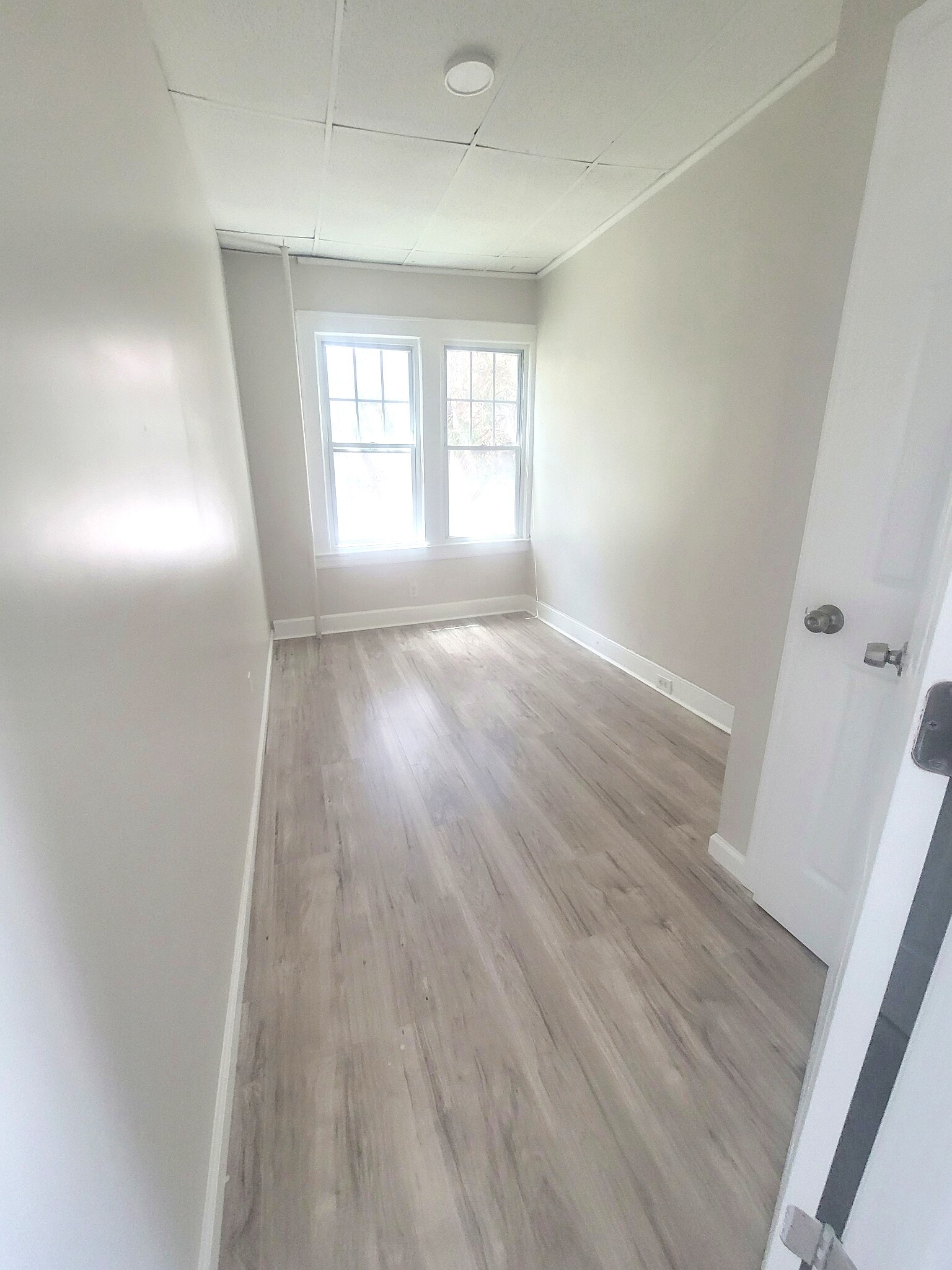 UNIT 1 - 195 Lehigh Ave