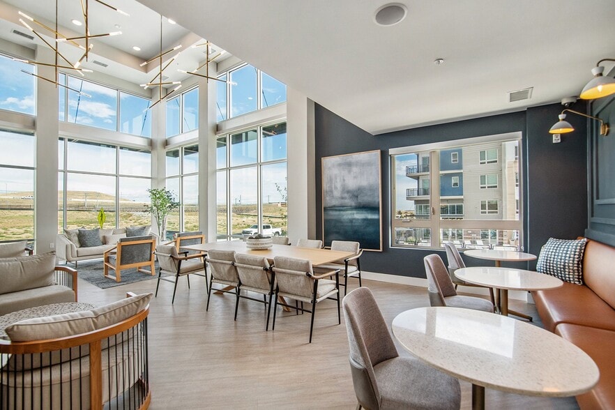 Building Photo - AVRA at RidgeGate Station