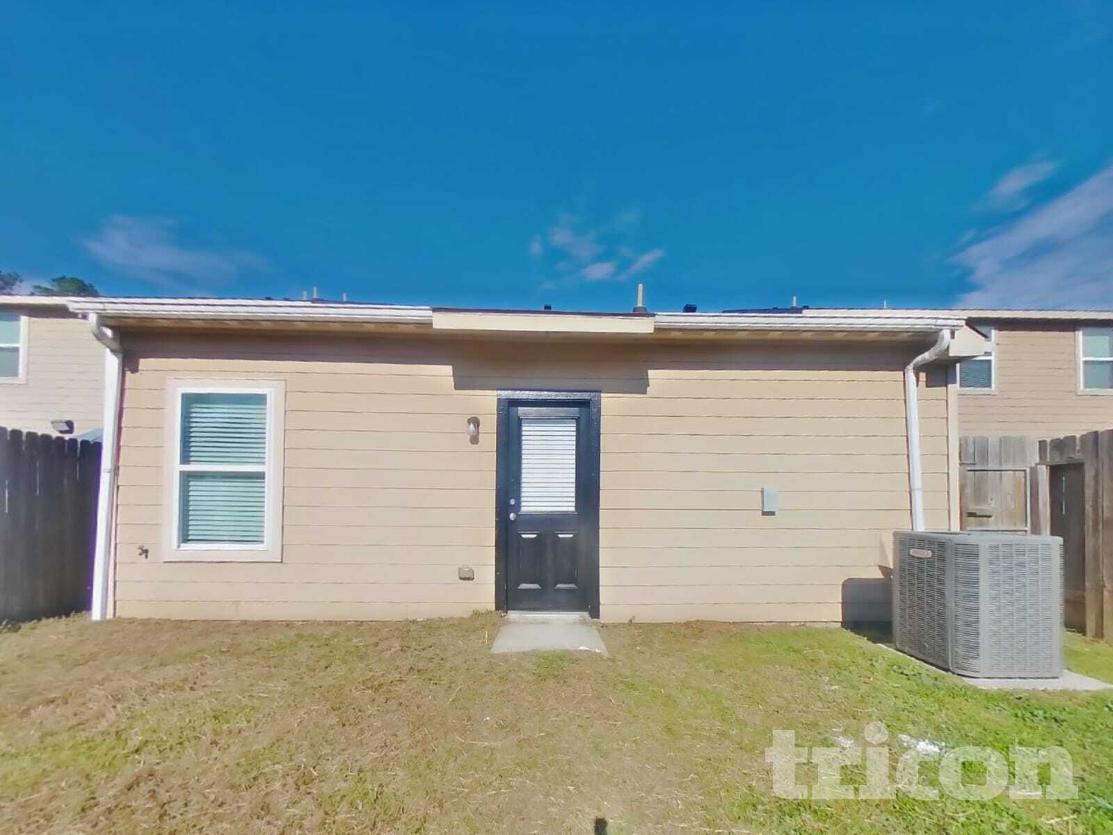 Building Photo - 2055 Sweet Lilac Dr