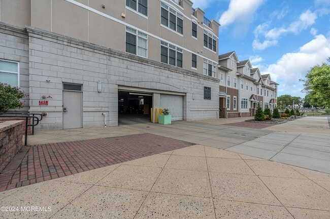 Building Photo - 300 Cookman Ave