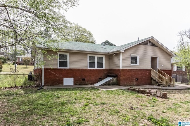 Building Photo - 1184 Dogwood Ln