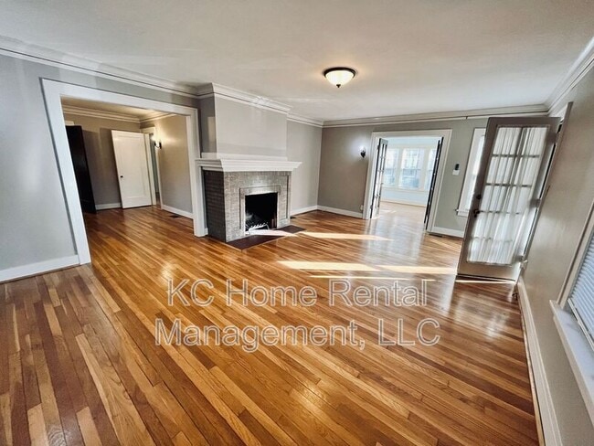 Building Photo - 3725 Locust St