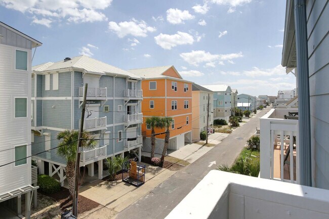 Building Photo - 608 Carolina Beach Ave S