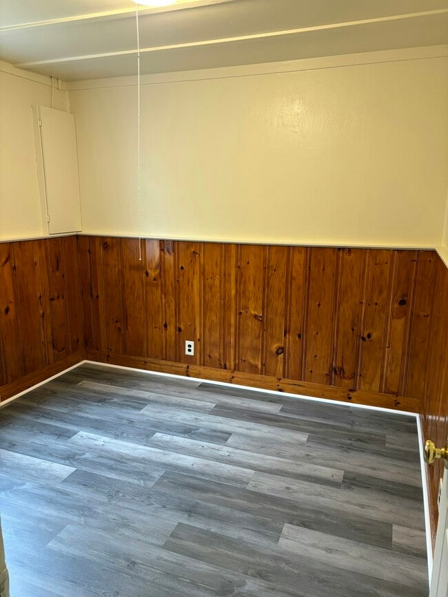 Building Photo - 518 Ossipee Trl E