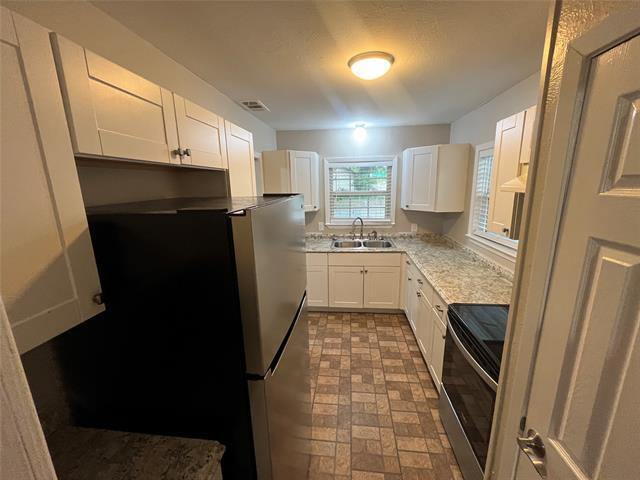 Building Photo - 4942 Garland Ave