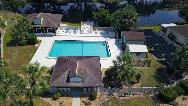 Building Photo - 9815 E Pebble Creek Ct