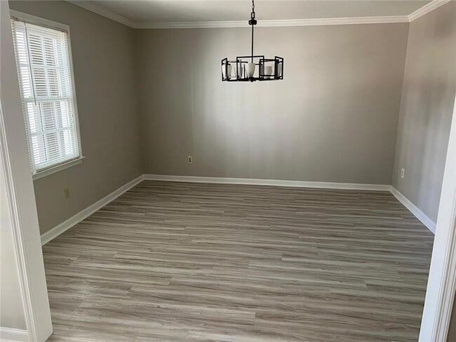 Building Photo - 1369 Old Virginia Ct SE