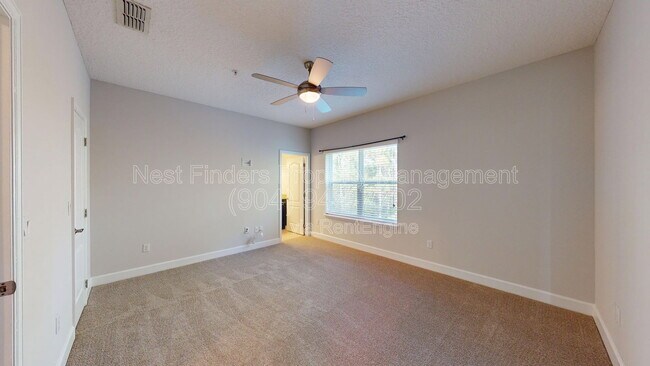 Building Photo - 4421 Ellipse Dr