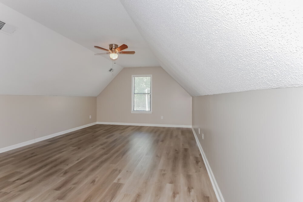 Building Photo - 6601 Baird Cove