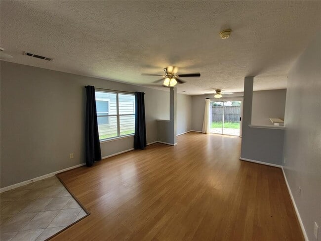 Building Photo - 19410 Cavern Springs Dr