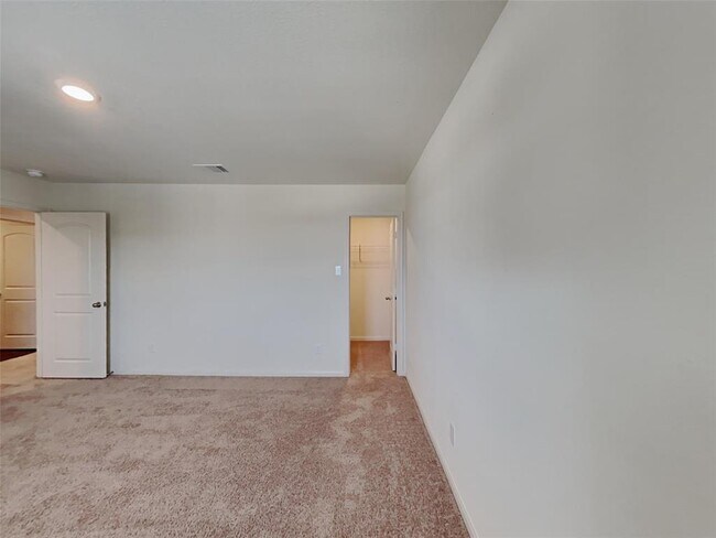 Building Photo - 105 Pettigrew Ct