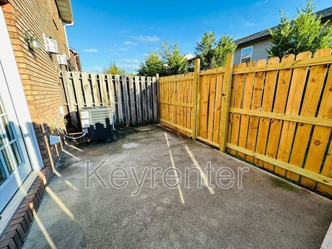 Building Photo - 2420 Hallerins Ct