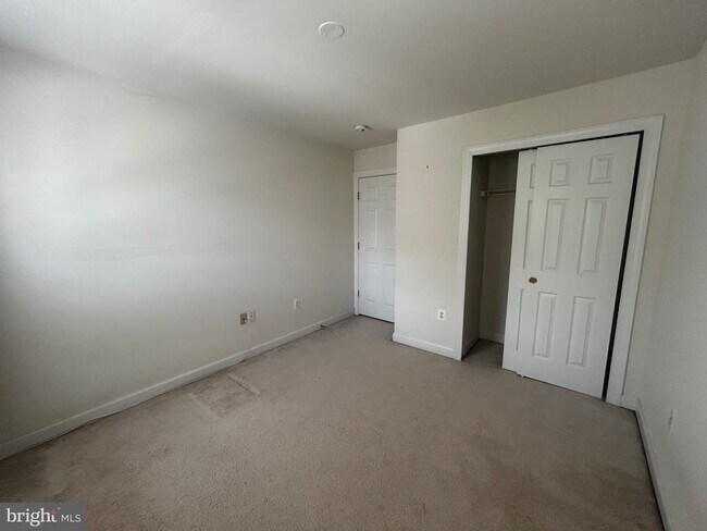 Building Photo - 8177 McCauley Way
