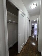 Building Photo - 216 E 89th St