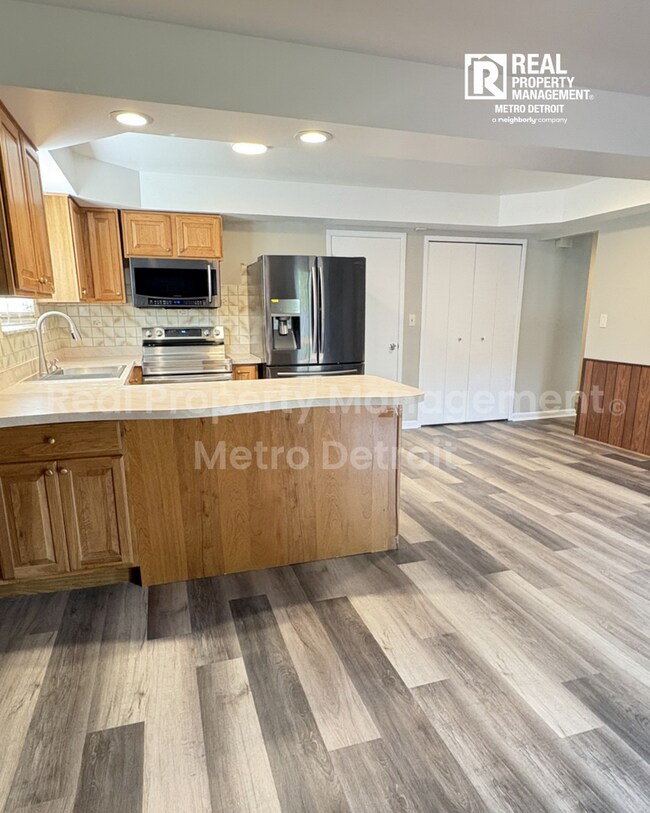 Building Photo - 2651 Arrowhead Dr