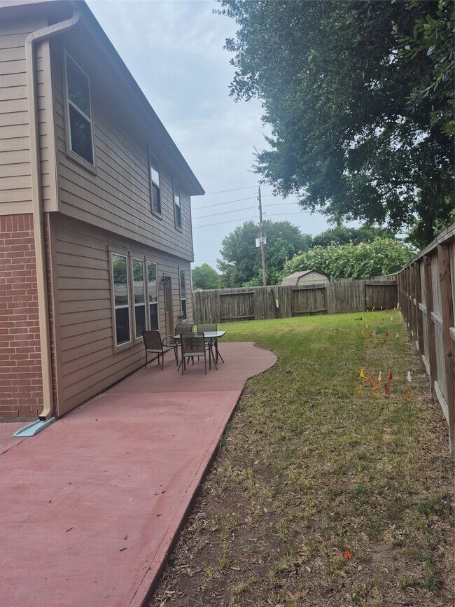 Building Photo - 22626 Goss Spring Ct
