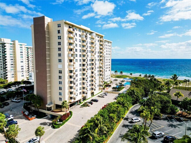 Building Photo - 2000 S Ocean Blvd