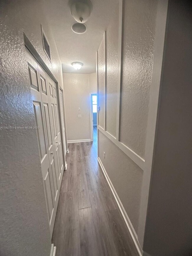 Building Photo - 15440 SW 119th Terrace