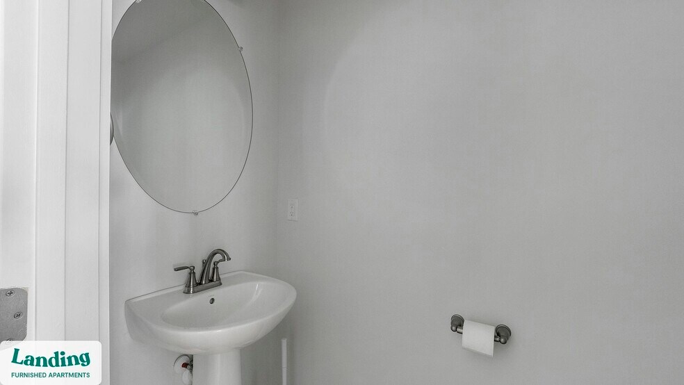 Building Photo - 1060 Orangeburg Rd