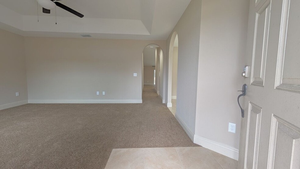 Building Photo - 8802 SW 135th Pl