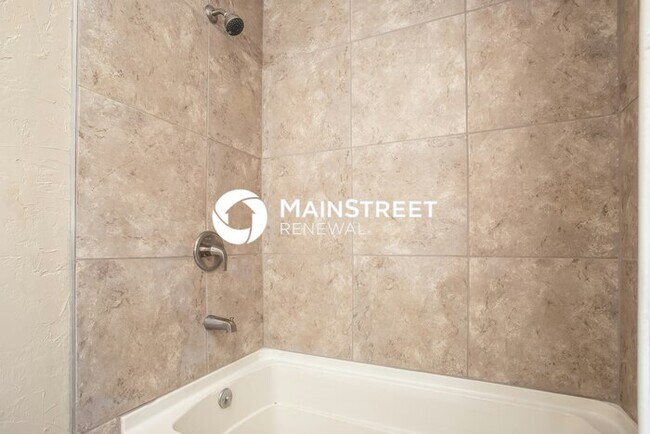 Building Photo - 4 Bedroom Pet-Friendly Home in Kennesaw, GA with Main Street Renewal