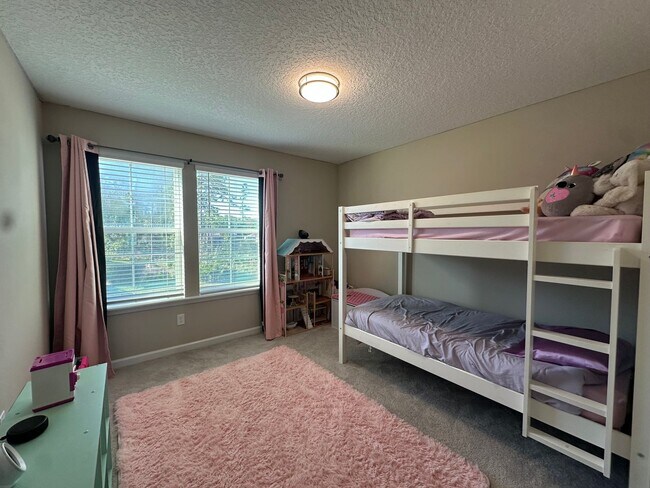 Building Photo - Spacious Home in Growing Area of St Johns County