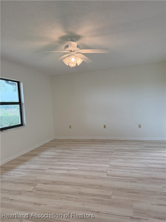 Building Photo - 2838 Palo Verde Dr