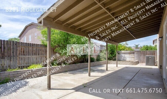 Building Photo - 8211 Ridgegate Ct