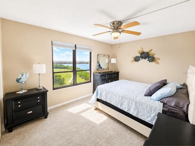 Building Photo - 2616 Cove Cay Dr