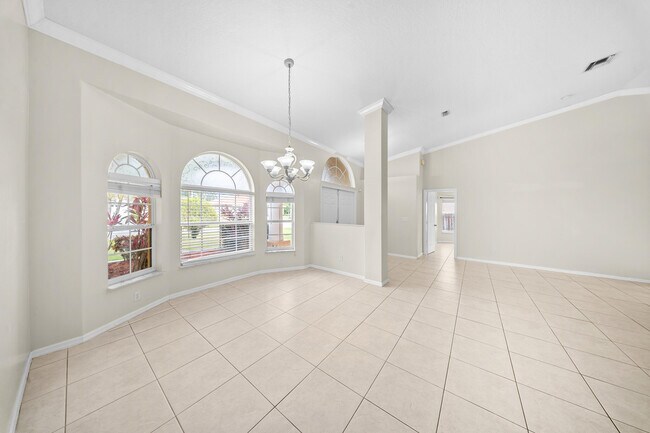 Building Photo - 2466 SW Lafayette St