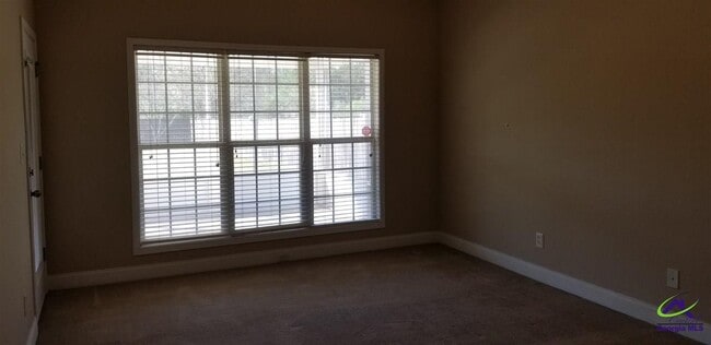 Building Photo - 209 Sedgebrooke Dr