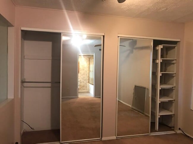 Building Photo - 2500 Warsaw Ave