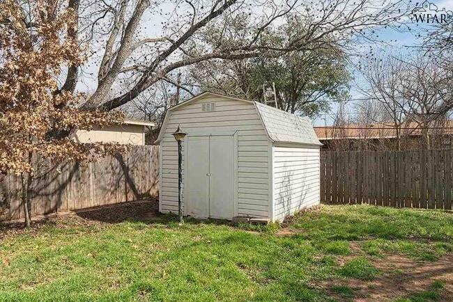 Building Photo - 4711 Balboa Dr