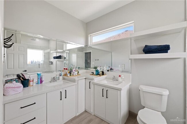 Building Photo - 16 Isabella Grace St