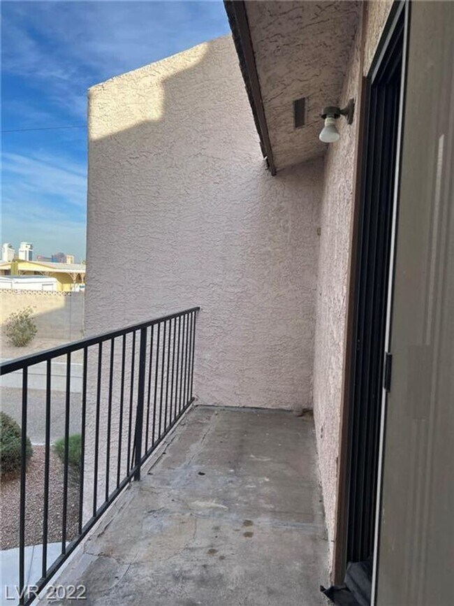 Building Photo - Immaculate two bedroom, two story town hom...