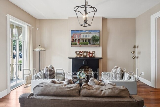 Building Photo - 507 N 1st St