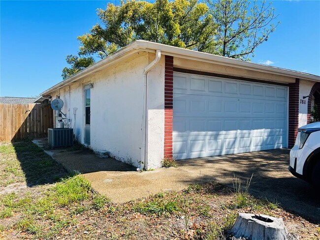 Building Photo - 7811 Embassy Blvd