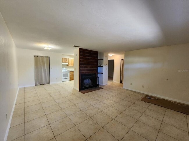 Building Photo - 6140 NW 26th St