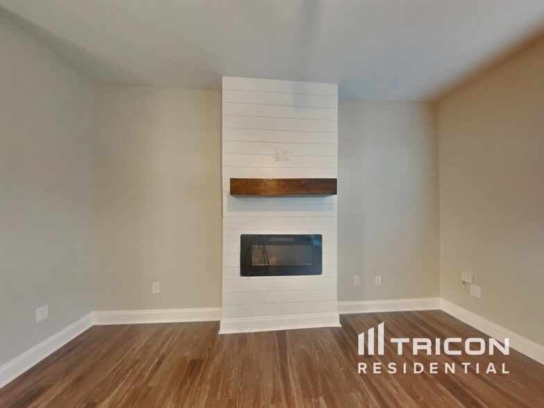 Building Photo - 7398 Winding Way