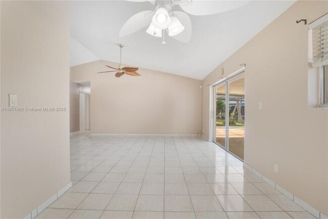 Building Photo - 3 bedroom in Hollywood FL 33020