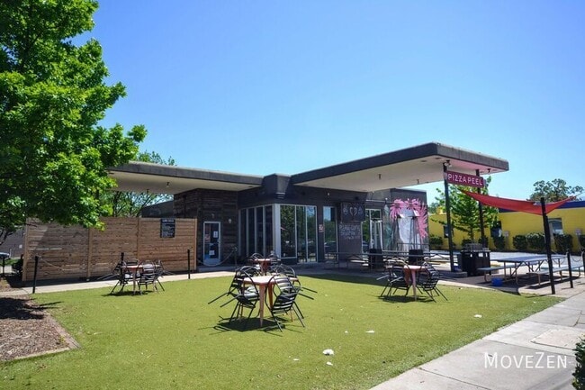 Building Photo - 1500 Nassau Blvd