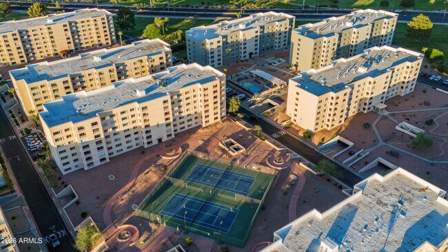 Building Photo - 7830 E Camelback Rd