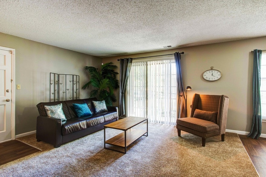 Interior Photo - Lenexa Crossing Apartments