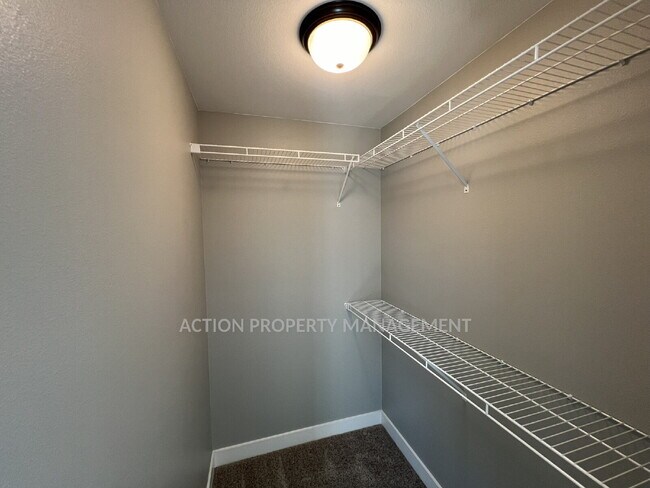 Building Photo - 3 bed 2 bath home in Sequim, close to everything